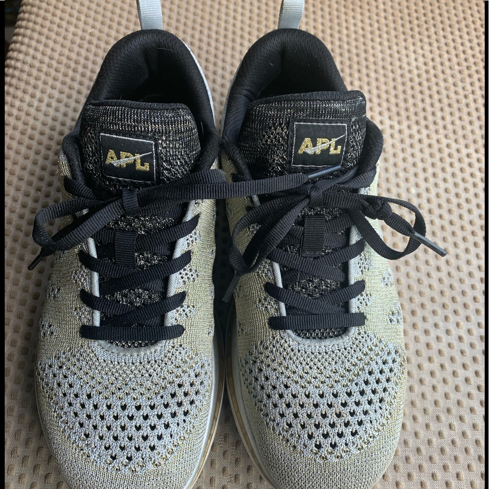 APL metallic silver and gold tech loom